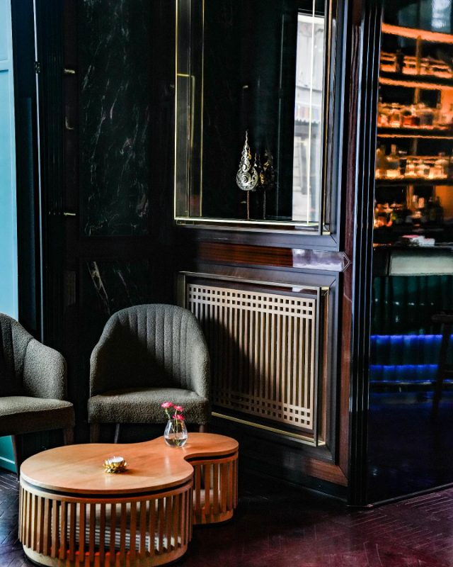 Ernest’s Bar by ÇokÇok Pera