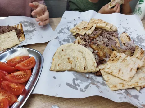 Kebapçı Halil Albaş resimleri Kebapçı Halil Albaş resimleri