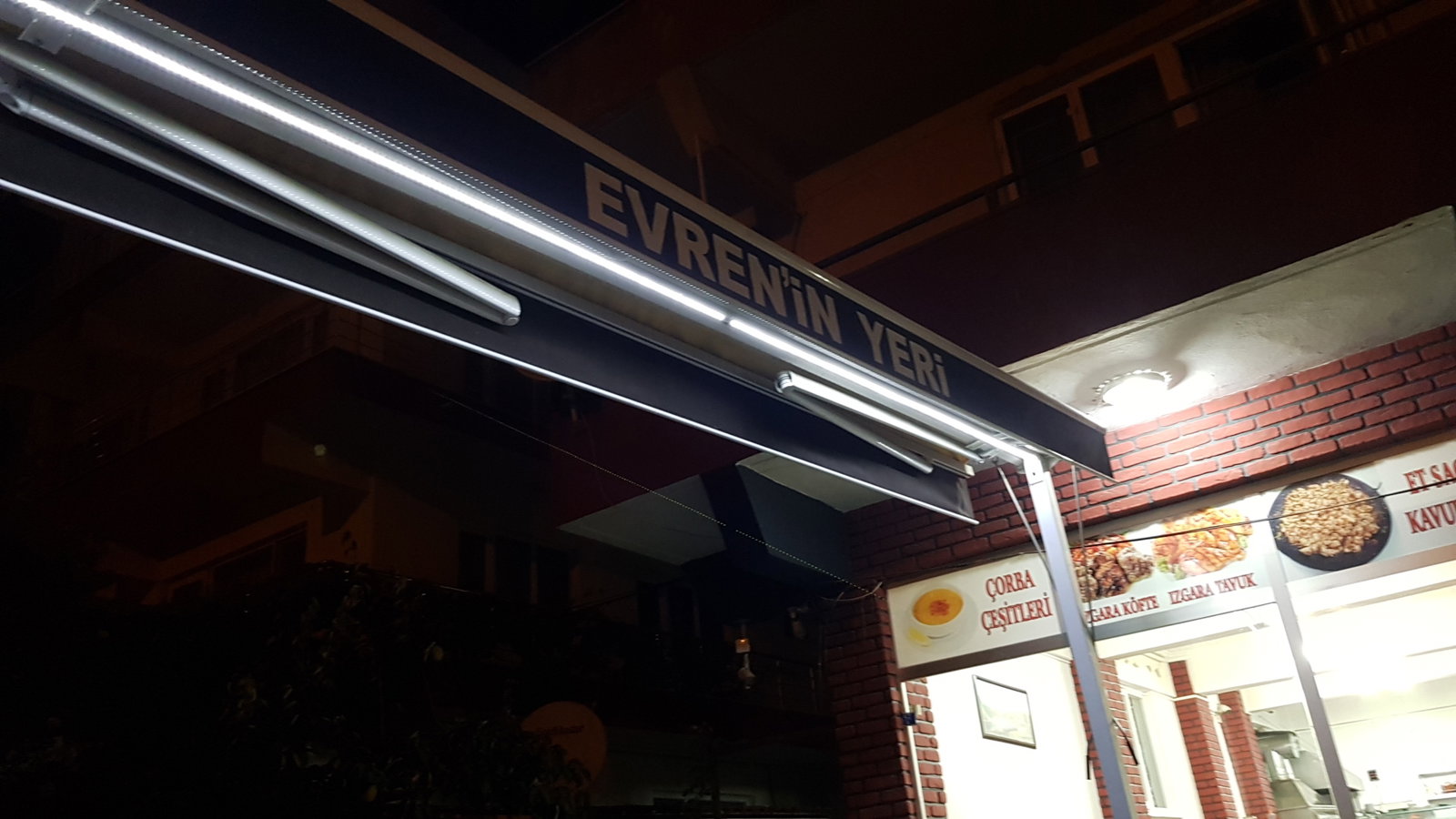 Evren'In Yeri Çorba Ve Pide Lahmacun Salonu