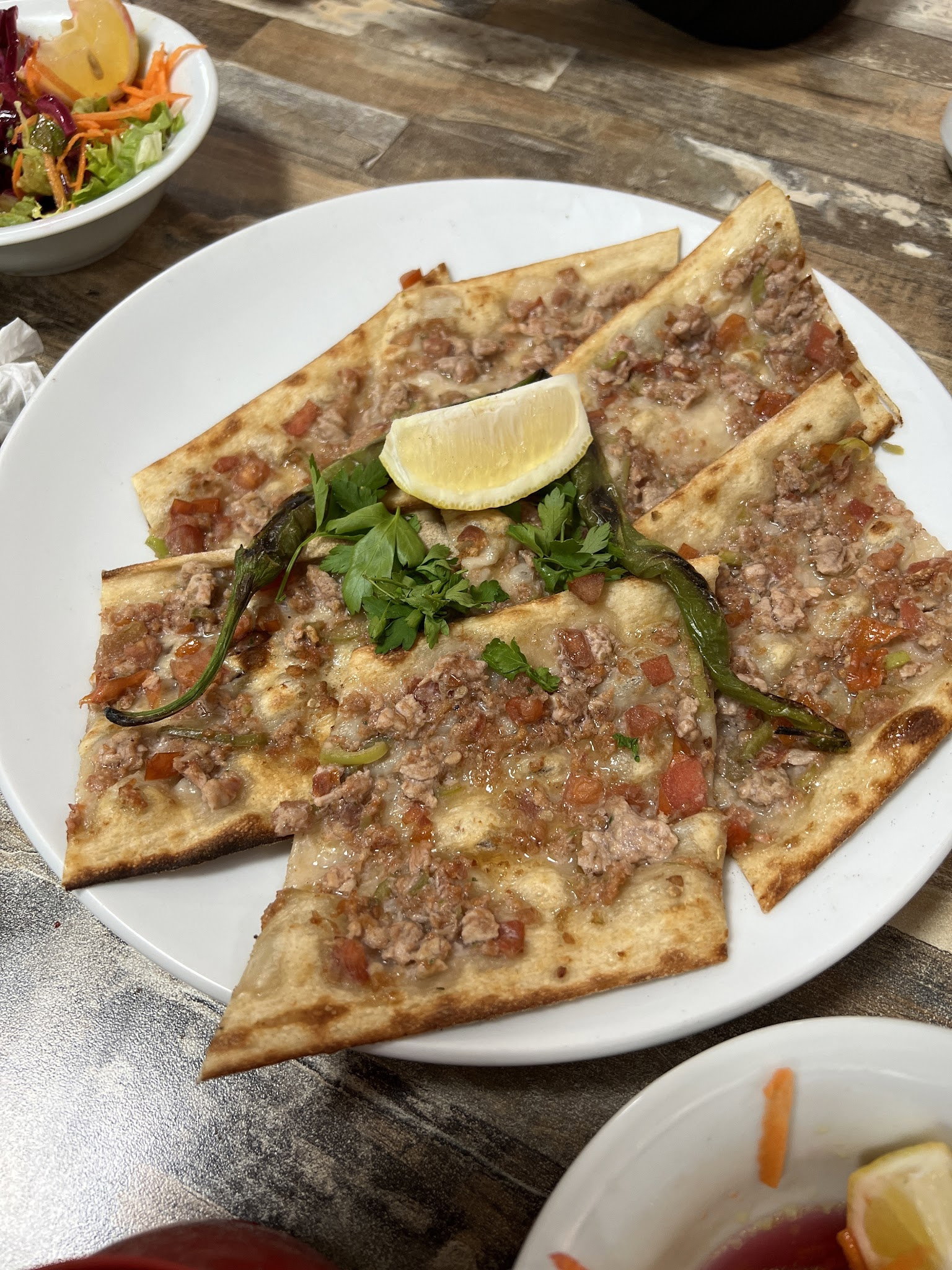 Evren'In Yeri Çorba Ve Pide Lahmacun Salonu