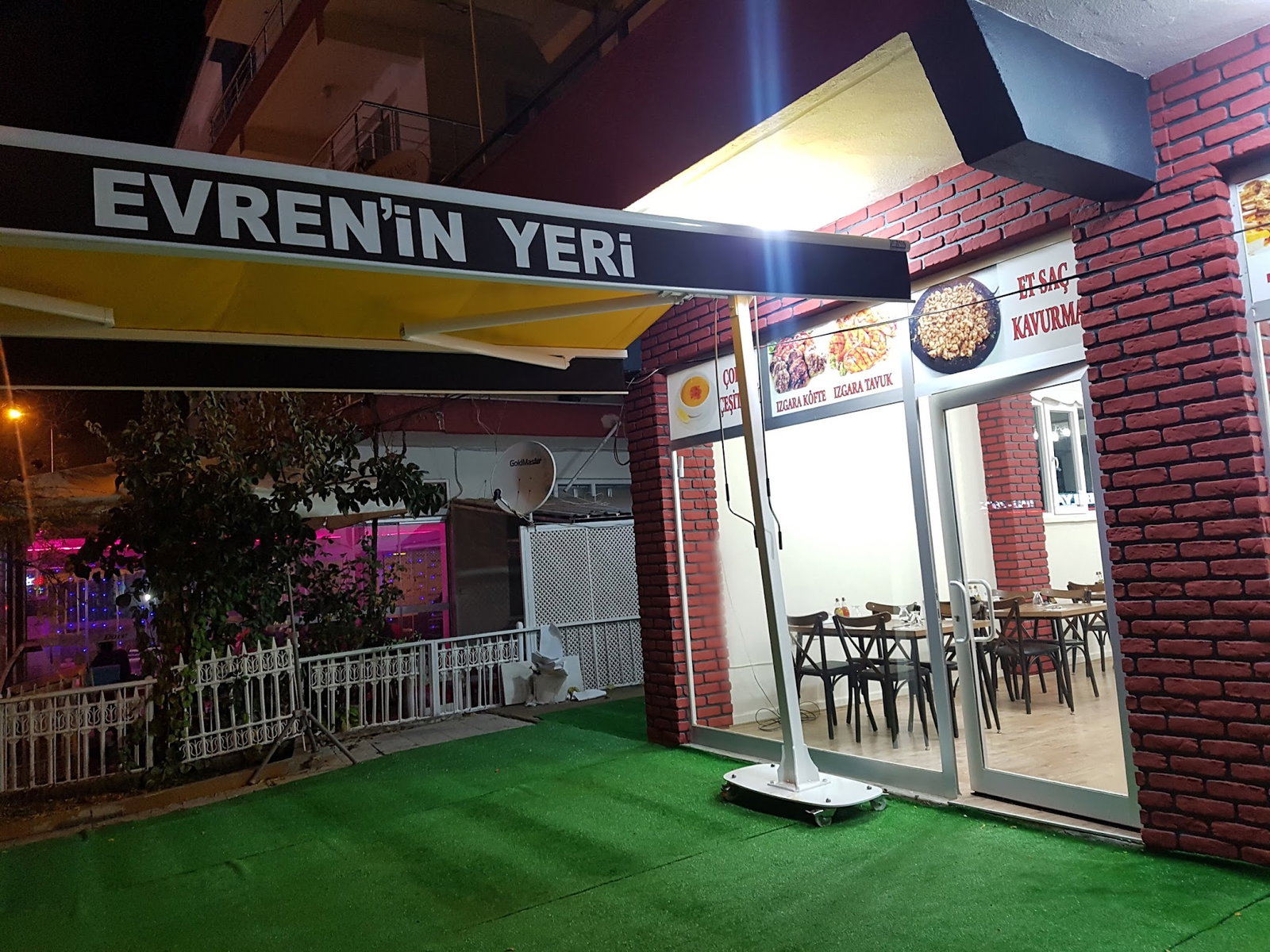 Evren'In Yeri Çorba Ve Pide Lahmacun Salonu