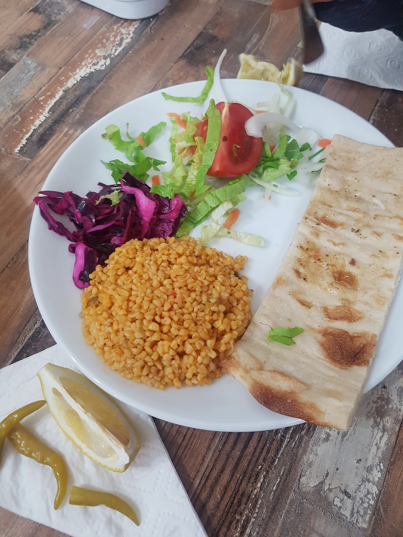 Evren'In Yeri Çorba Ve Pide Lahmacun Salonu