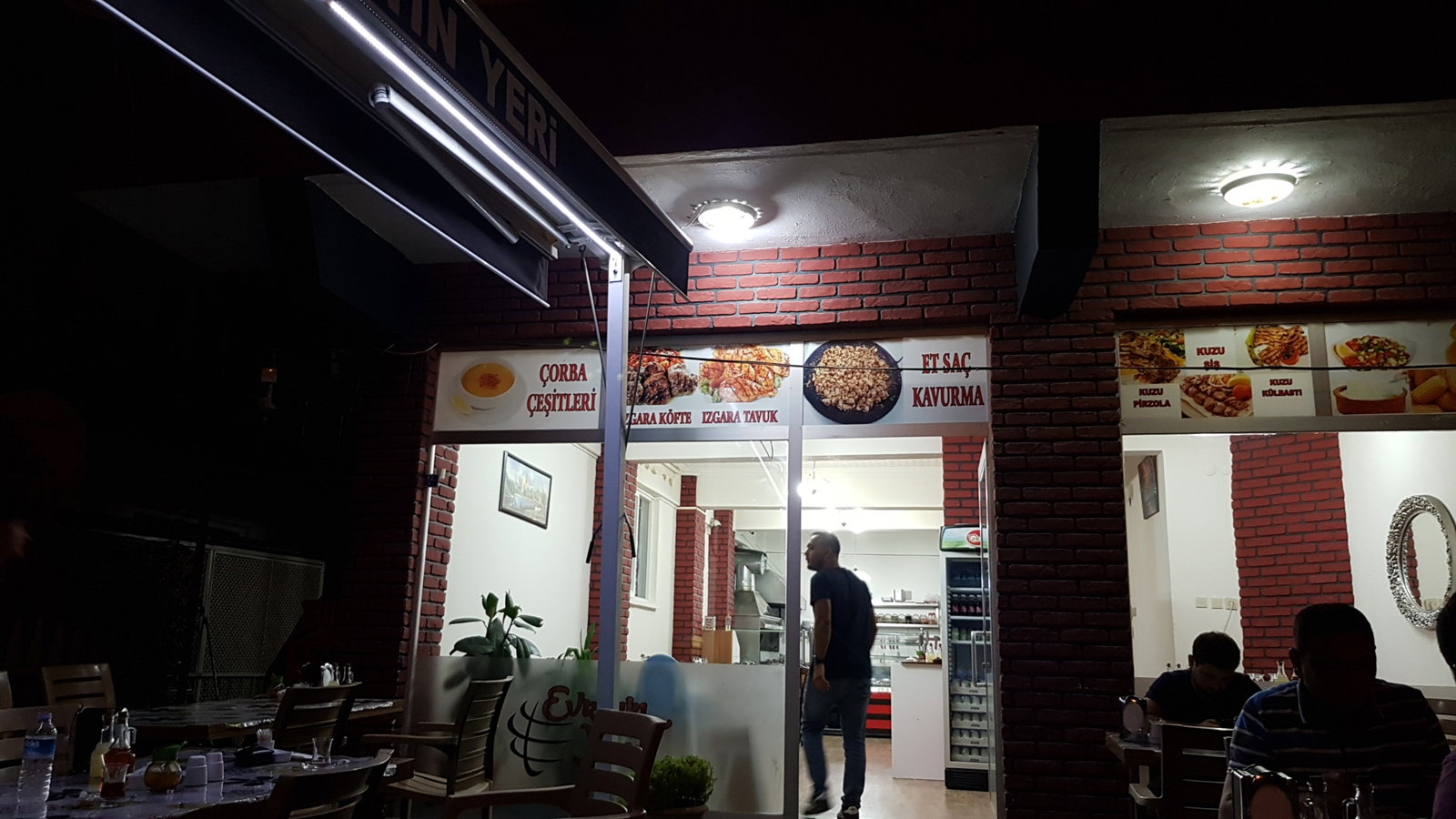 Evren'In Yeri Çorba Ve Pide Lahmacun Salonu