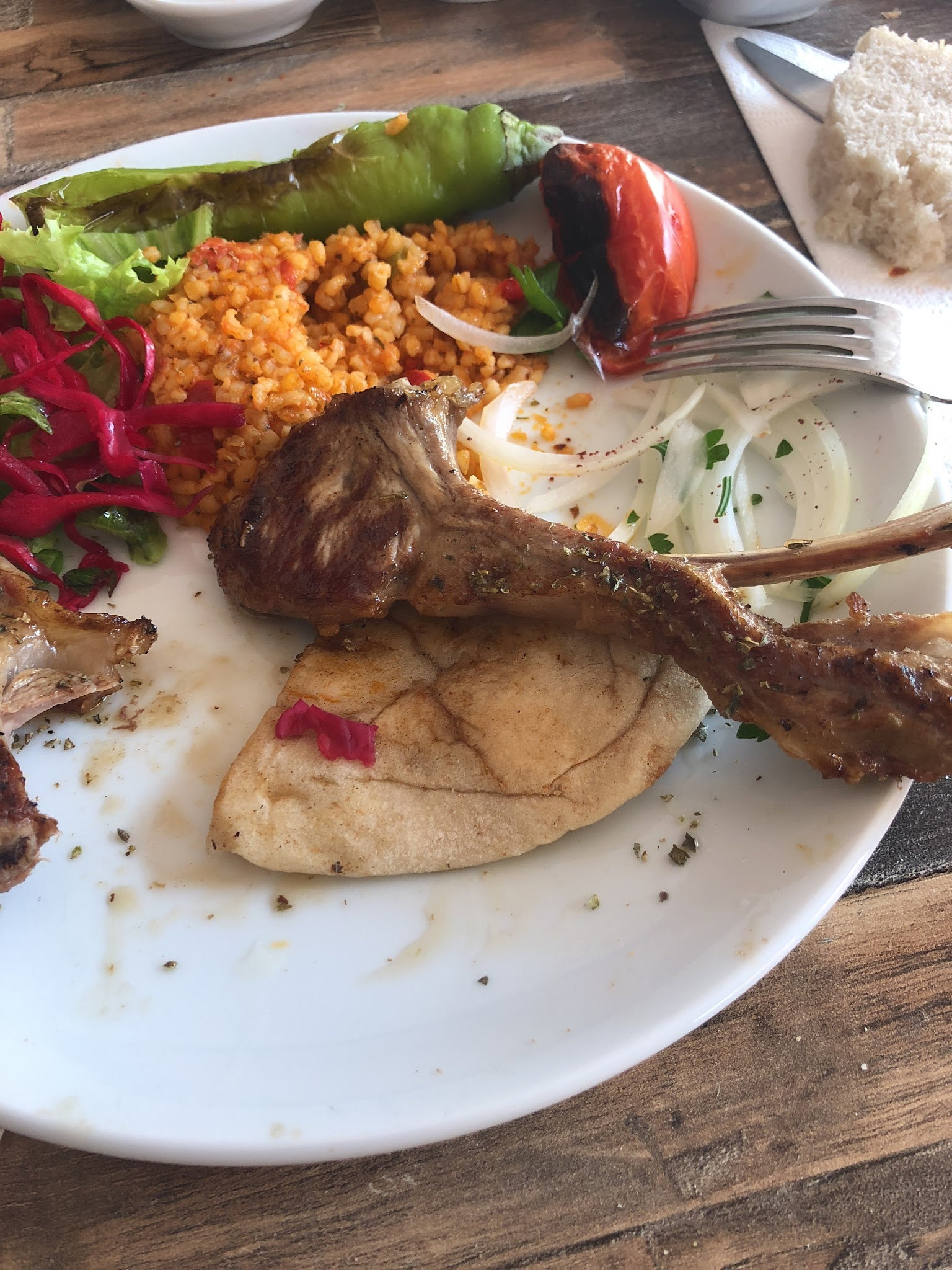 Evren'In Yeri Çorba Ve Pide Lahmacun Salonu