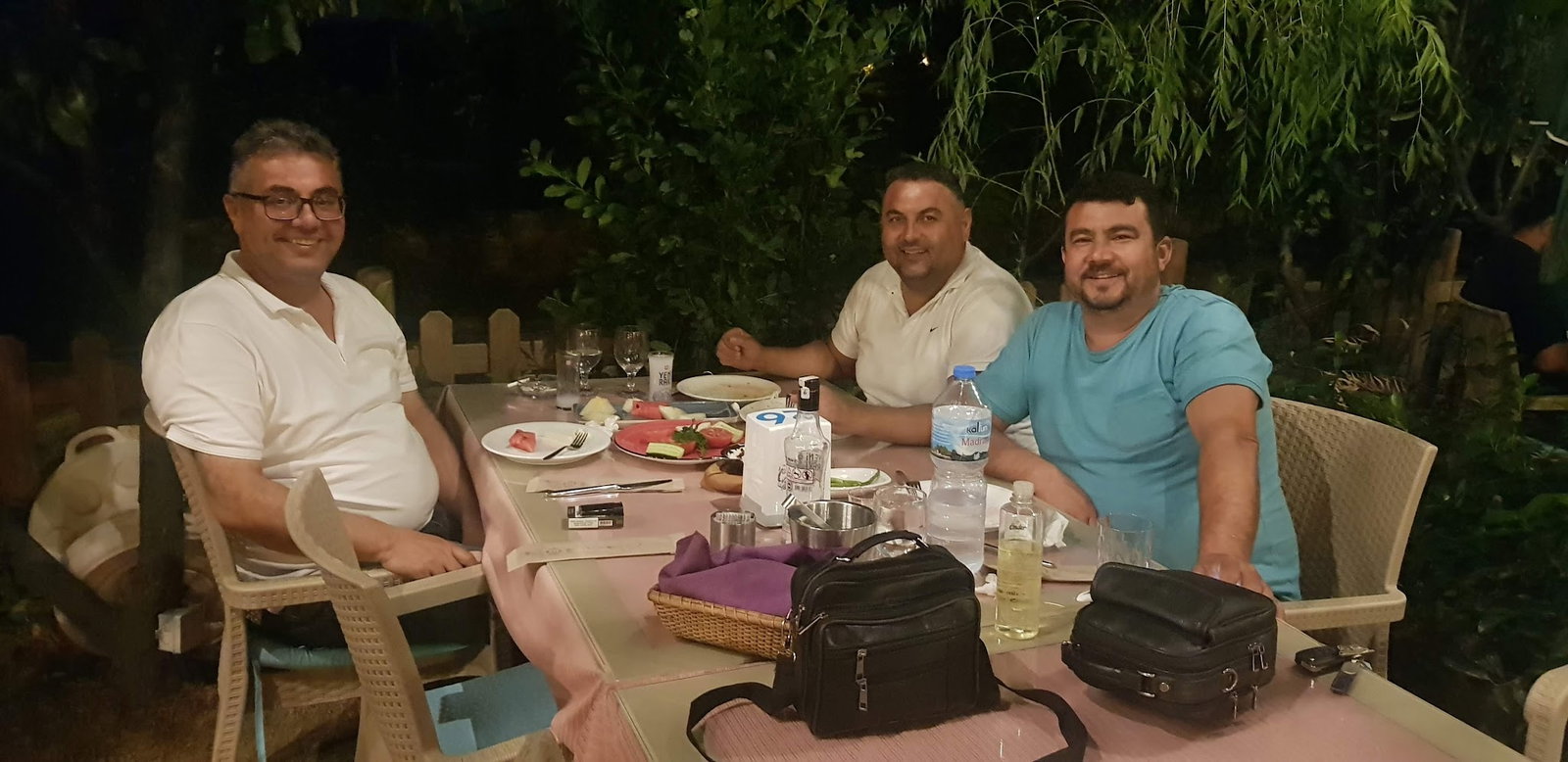 Gel Dostum İsmail Usta'Nın Yeri