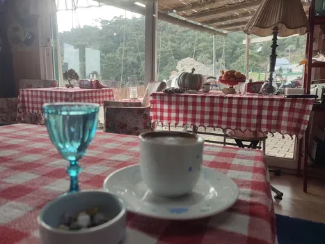 Tantalos Cafe resimleri