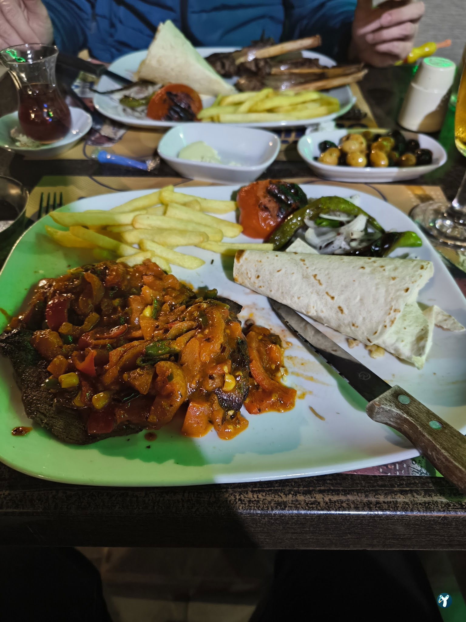 Hayat Cafe & Restorant Bar