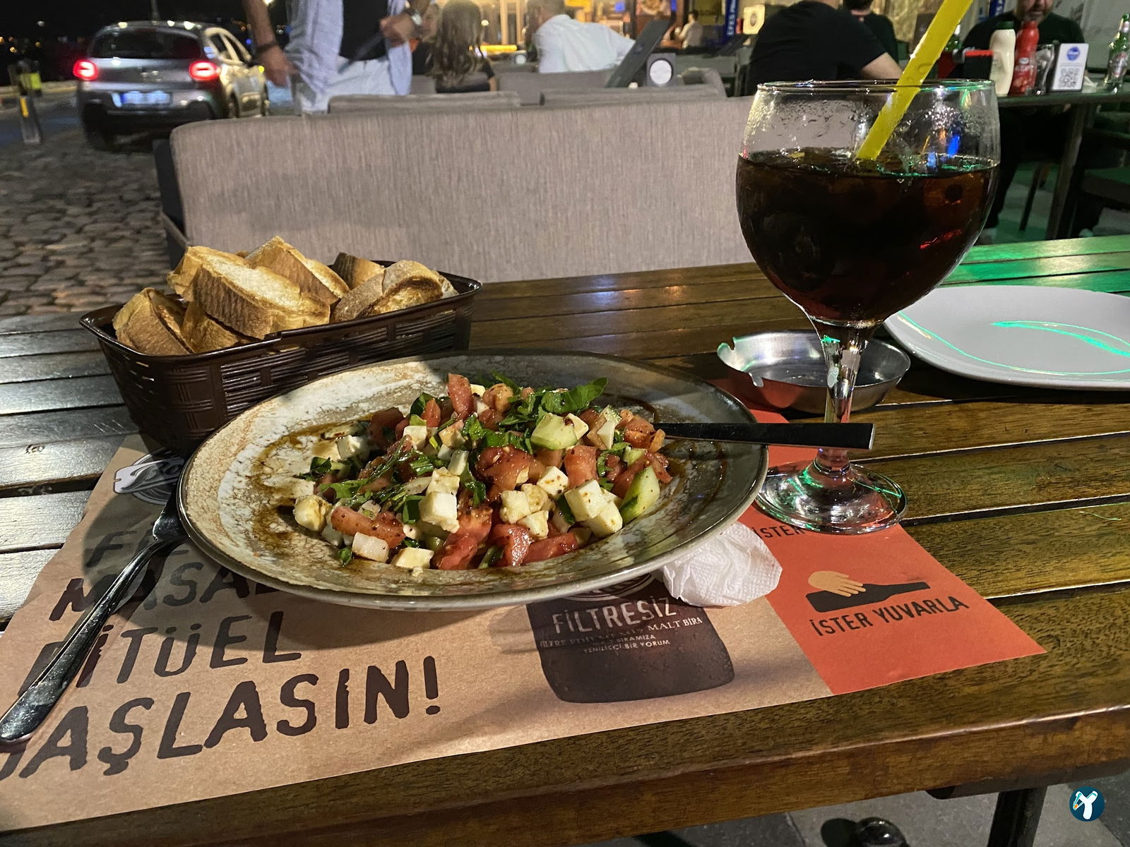 Hayat Cafe & Restorant Bar