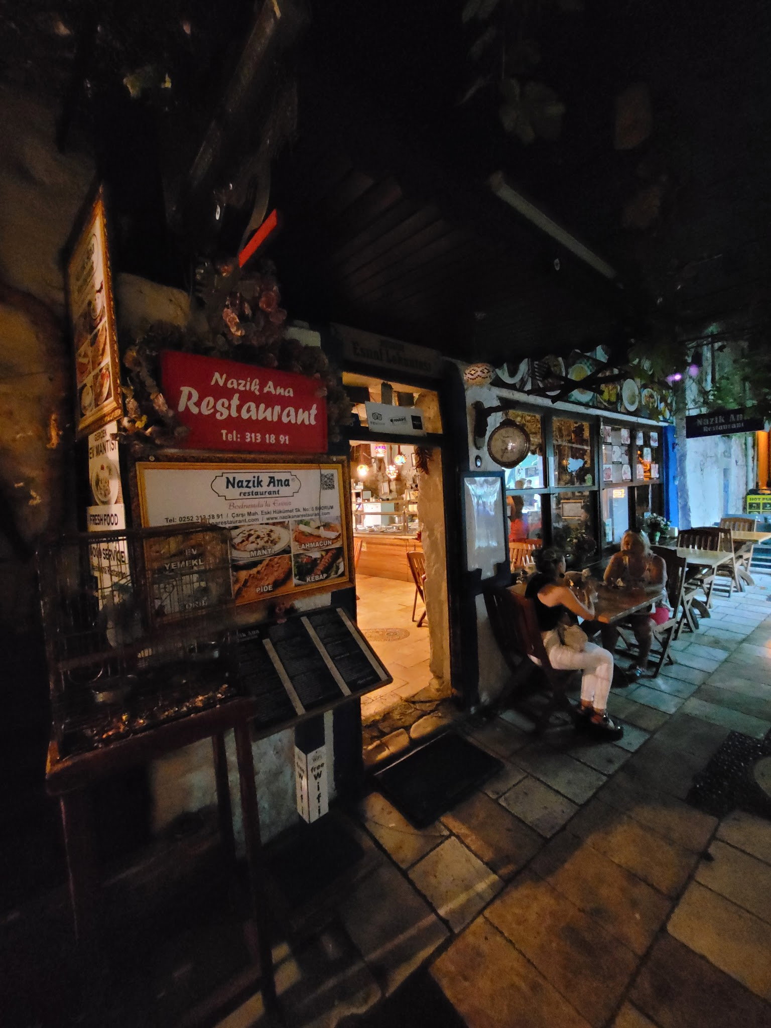 Nazik Ana Restaurant