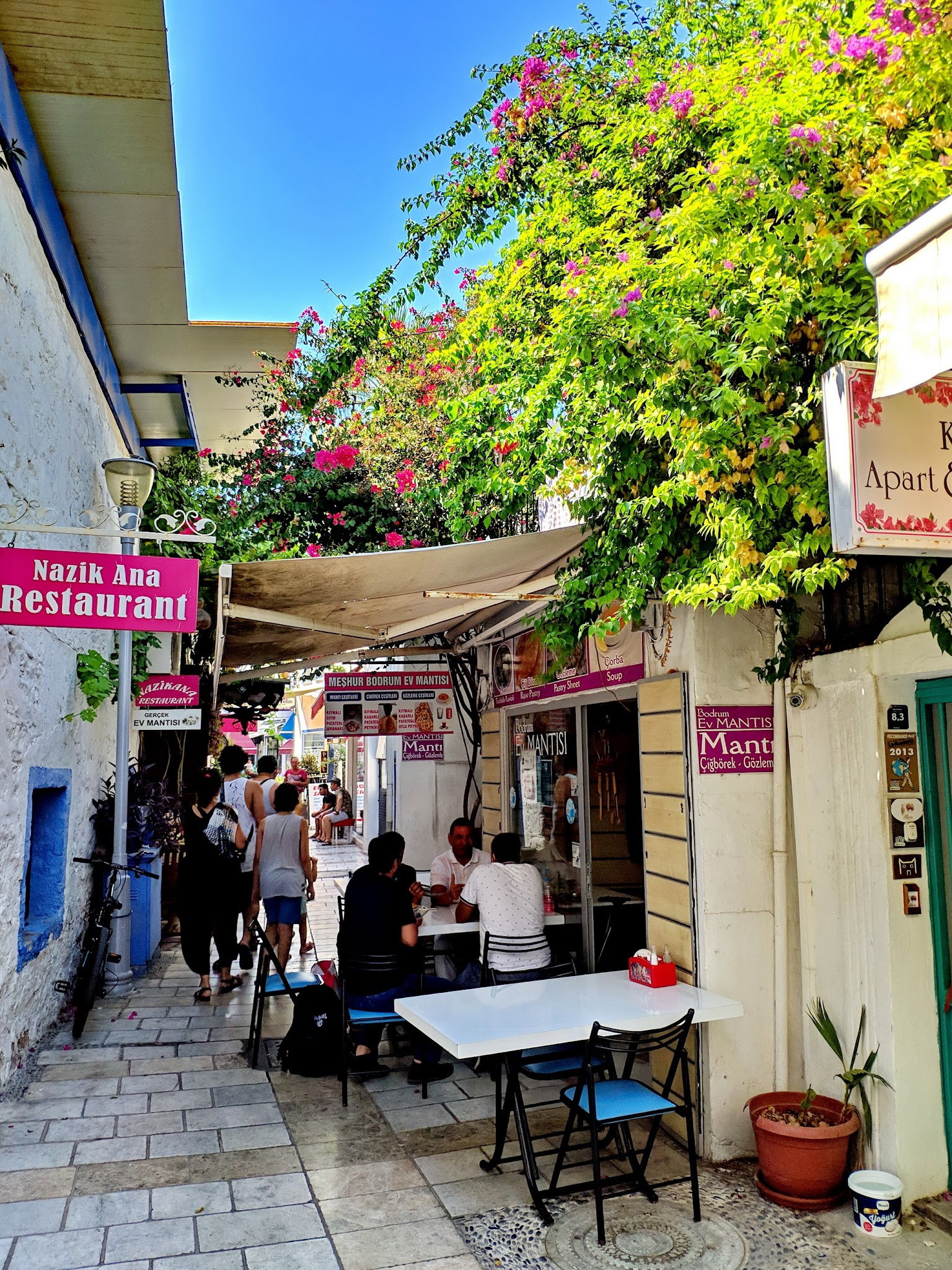 Nazik Ana Restaurant