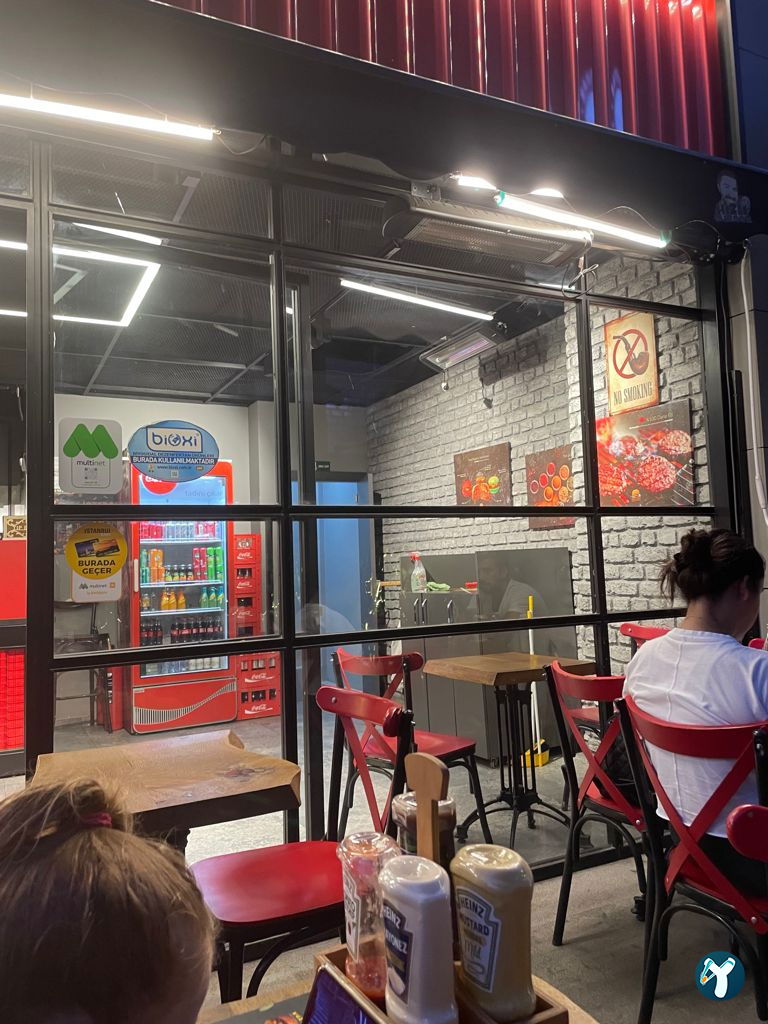 Hızlı Burger Göktürk