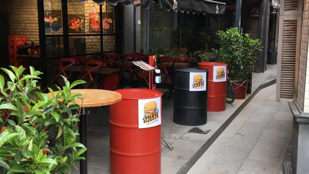 Hızlı Burger Göktürk resimleri