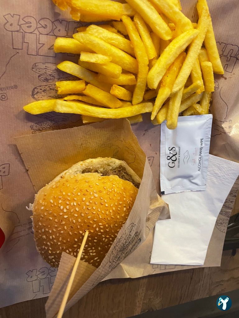 Hızlı Burger Göktürk