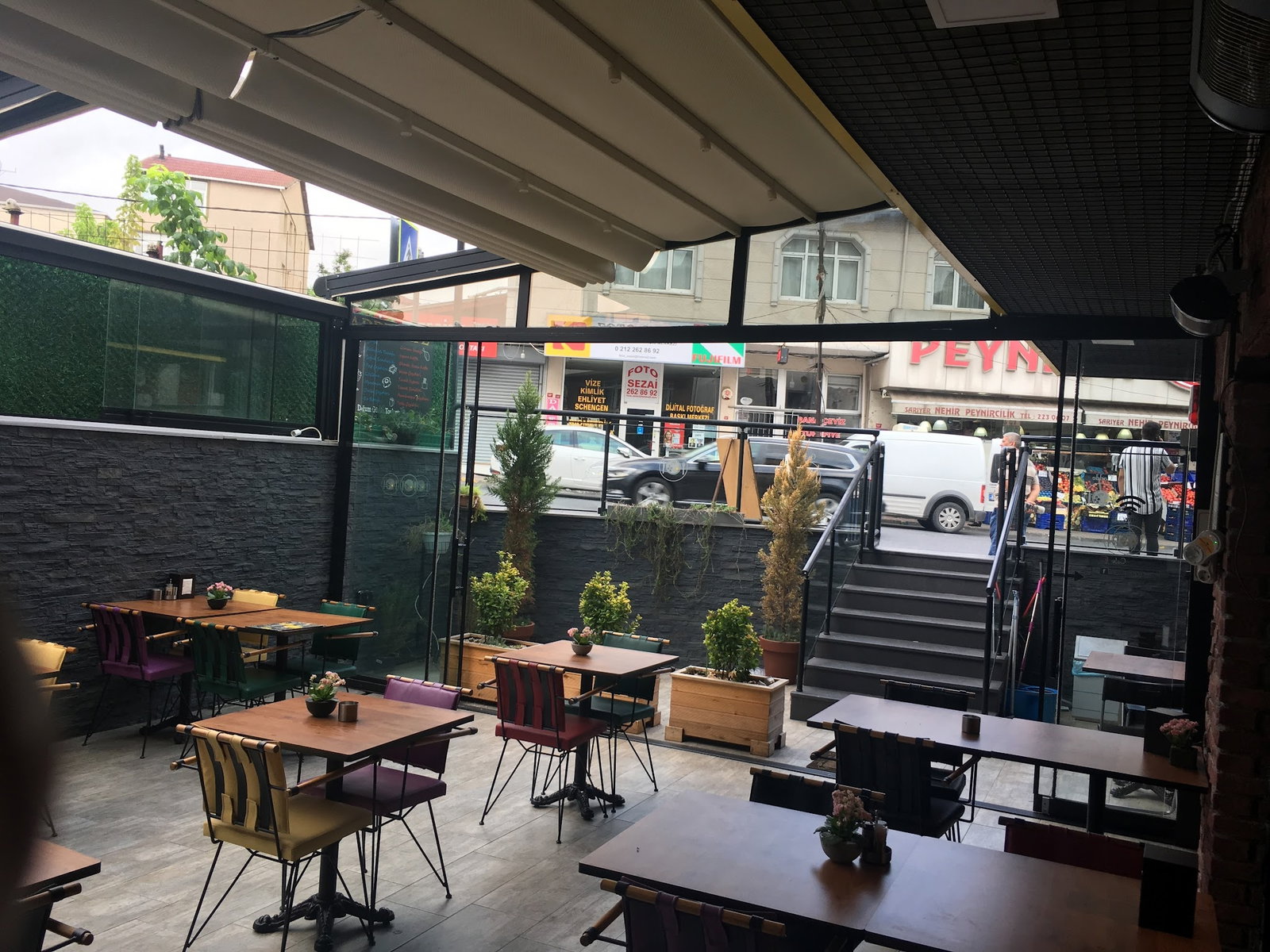 Ay’S Cafe