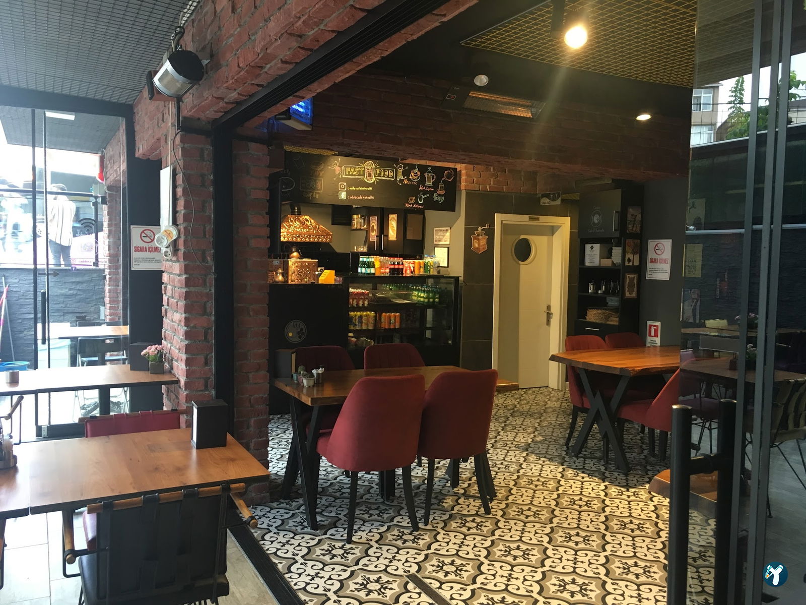 Ay’S Cafe