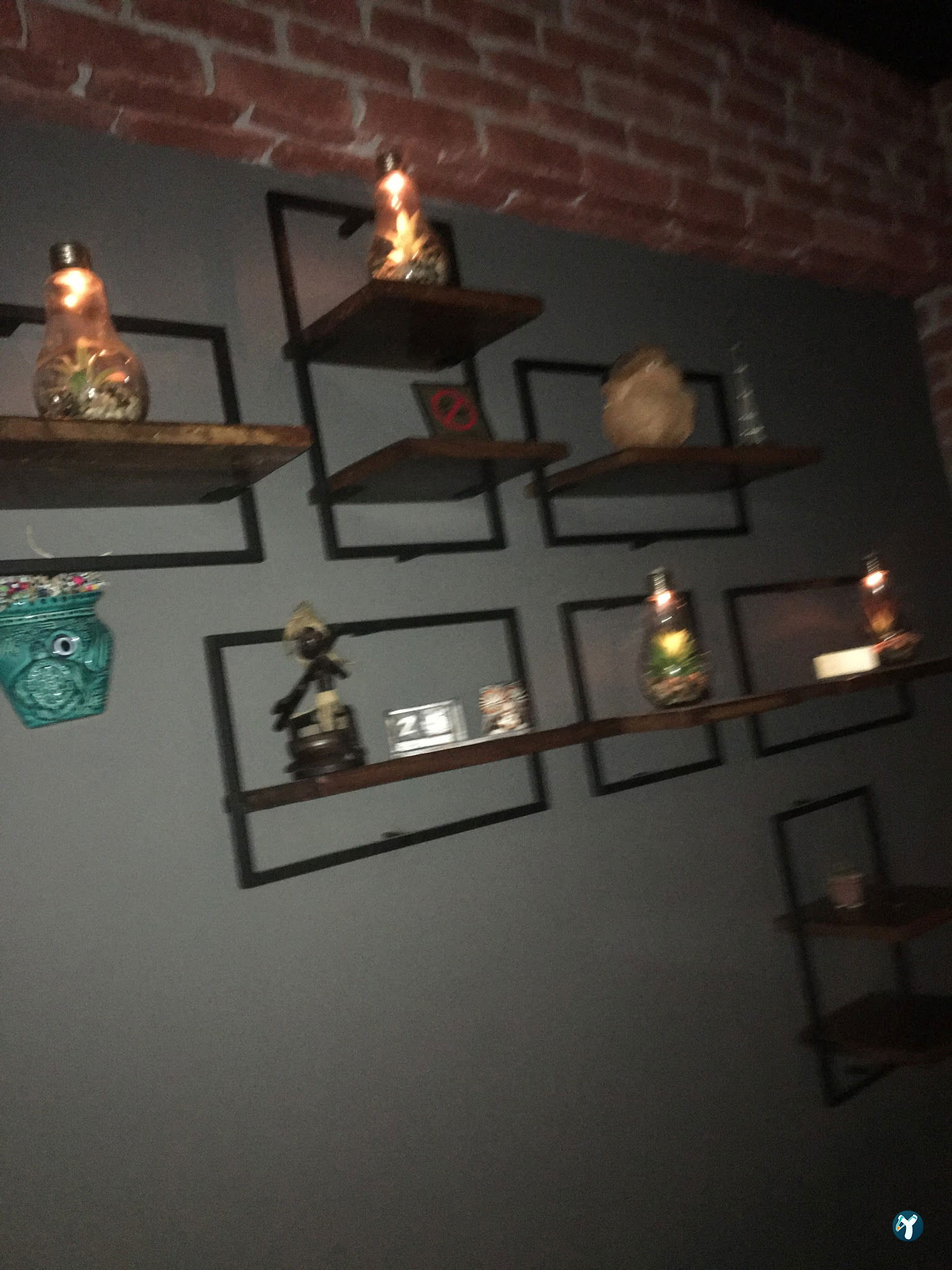 Ay’S Cafe
