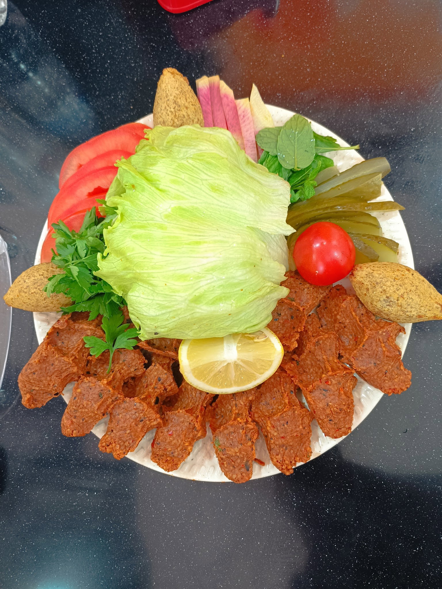 Çi̇ğköftem