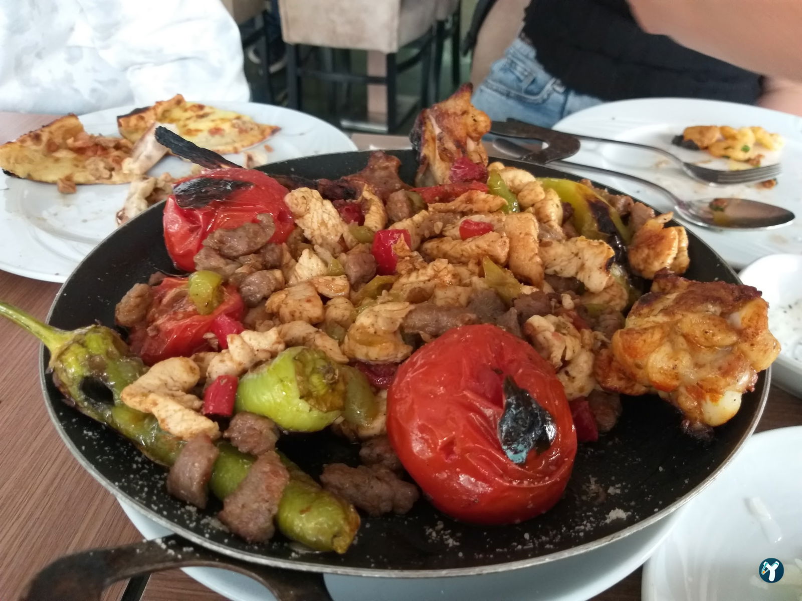 Lider Paça Restaurant