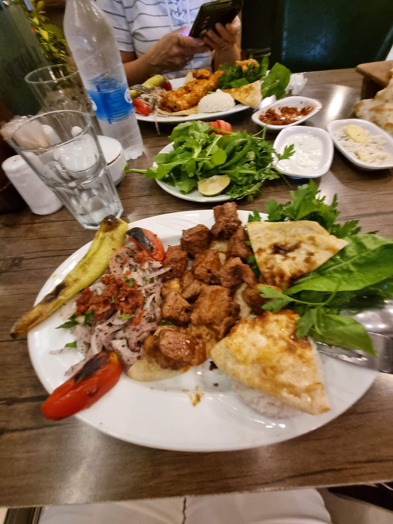 Lider Paça Restaurant