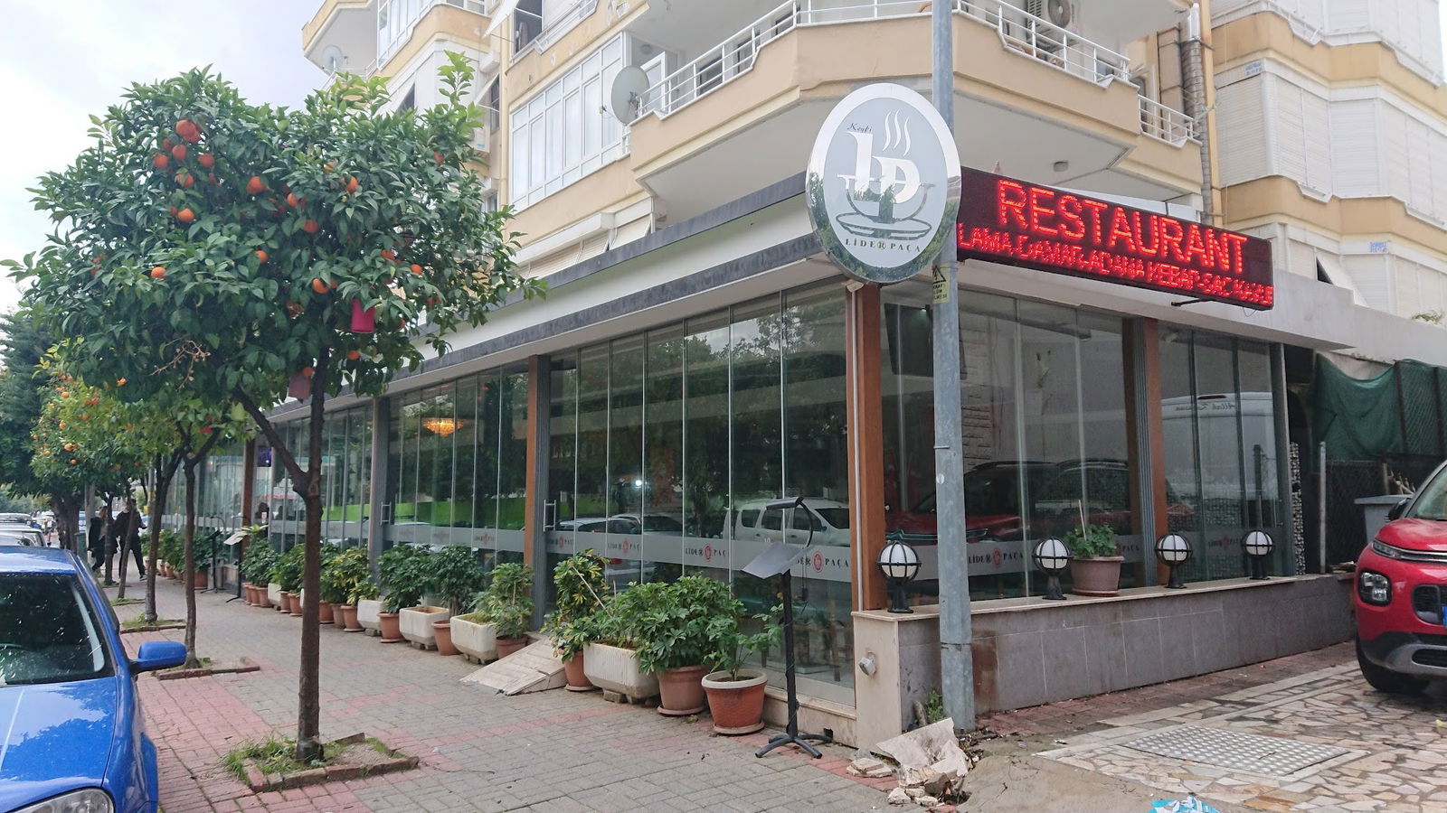 Lider Paça Restaurant