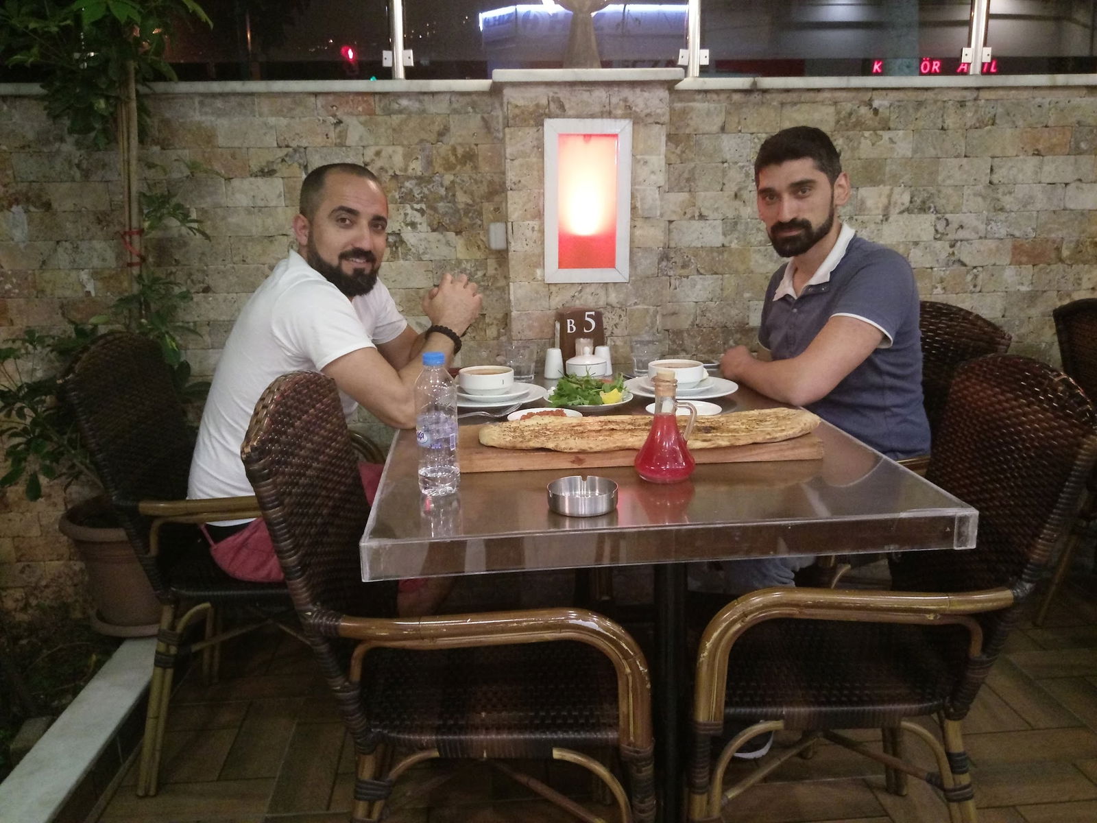 Lider Paça Restaurant