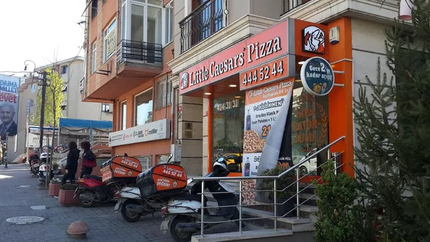 Little Caesars Acıbadem Şubesi resimleri