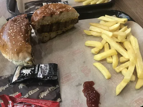 Saloon Burger Venezia Avm resimleri