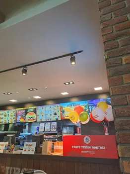 Saloon Burger Venezia Avm resimleri