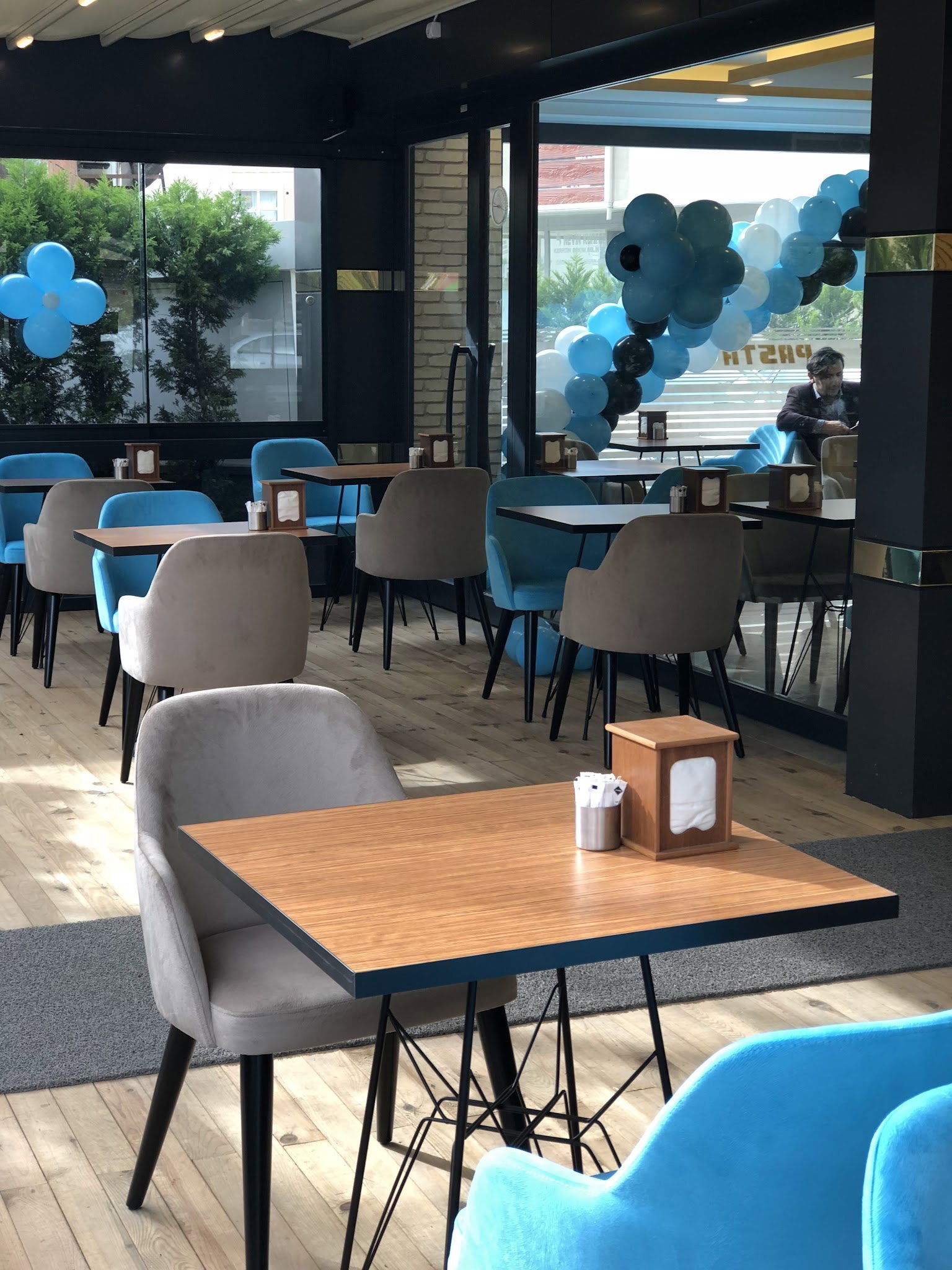 Elis Pasta & Cafe