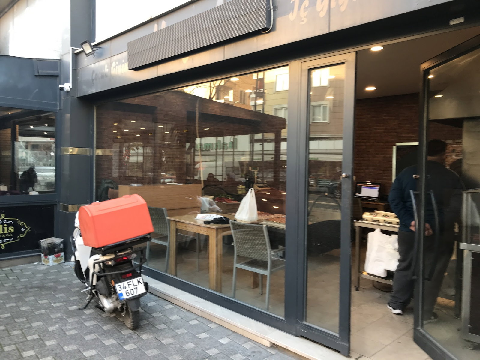 Elis Pasta & Cafe