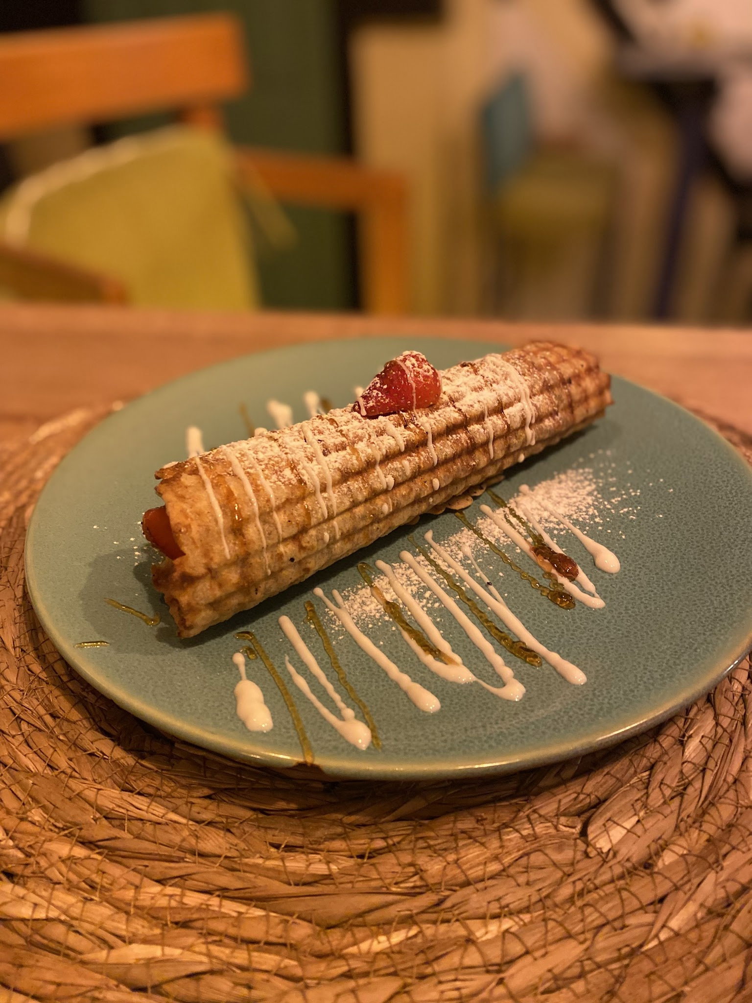 Alanya Waffle Cafe Coffee By Mom Otantik