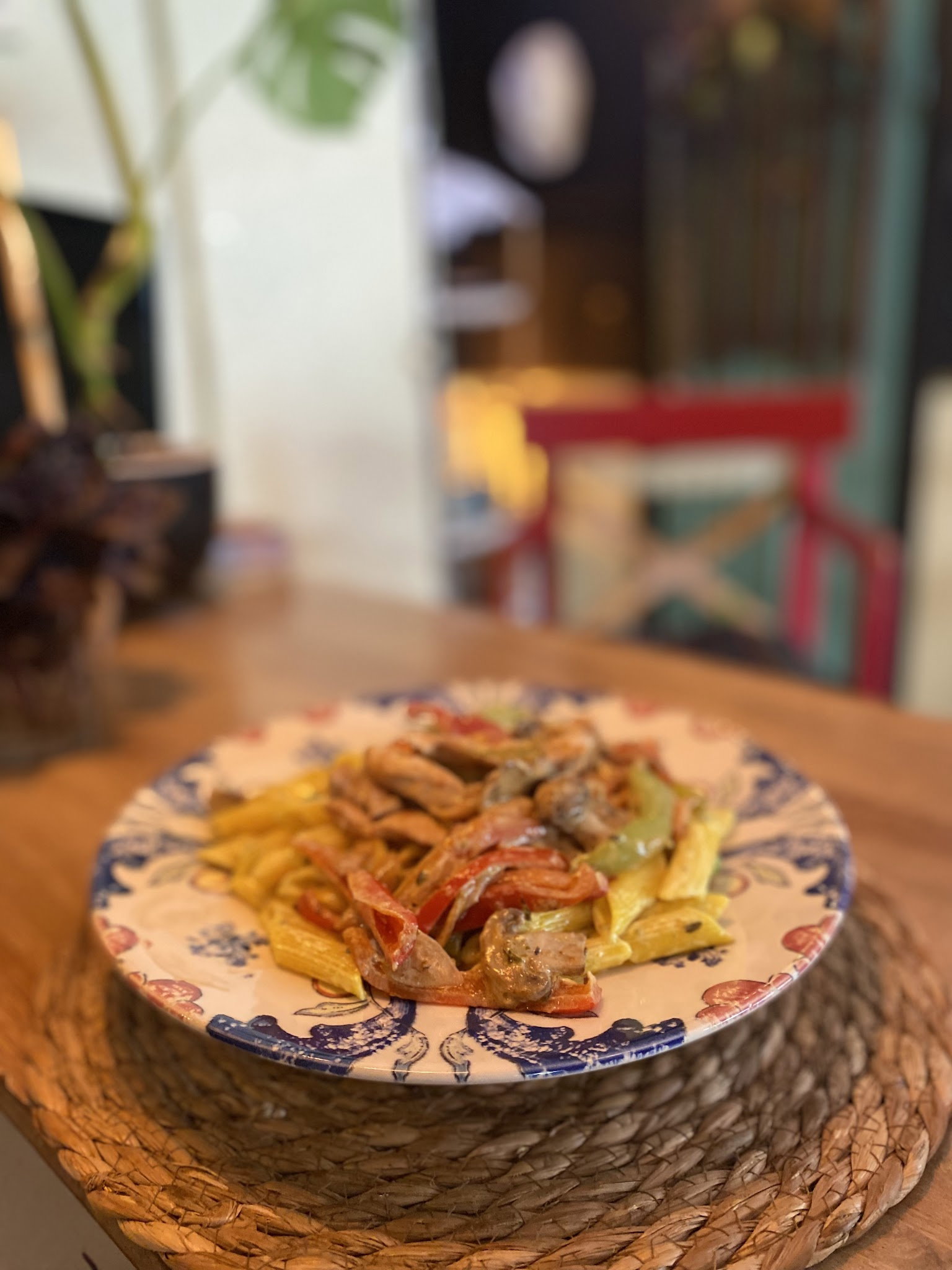 Alanya Waffle Cafe Coffee By Mom Otantik