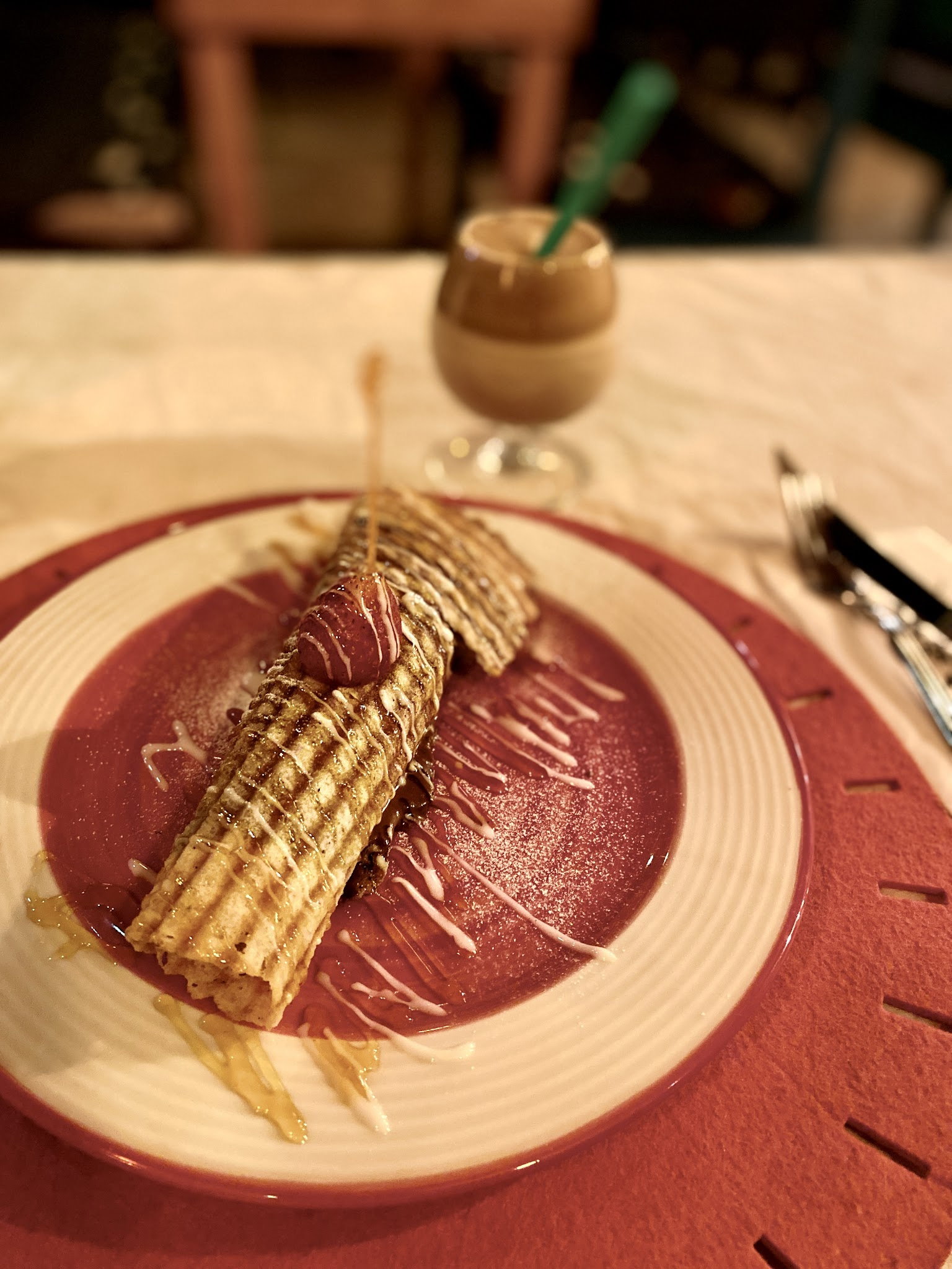 Alanya Waffle Cafe Coffee By Mom Otantik