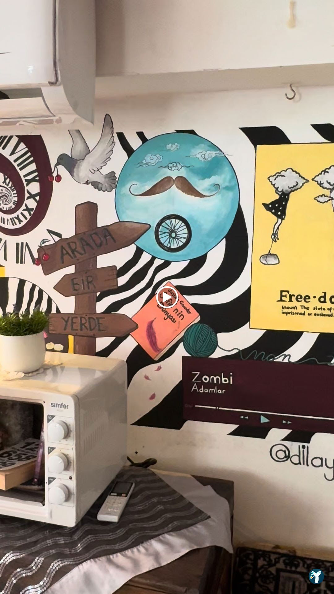 Alanya Waffle Cafe Coffee By Mom Otantik