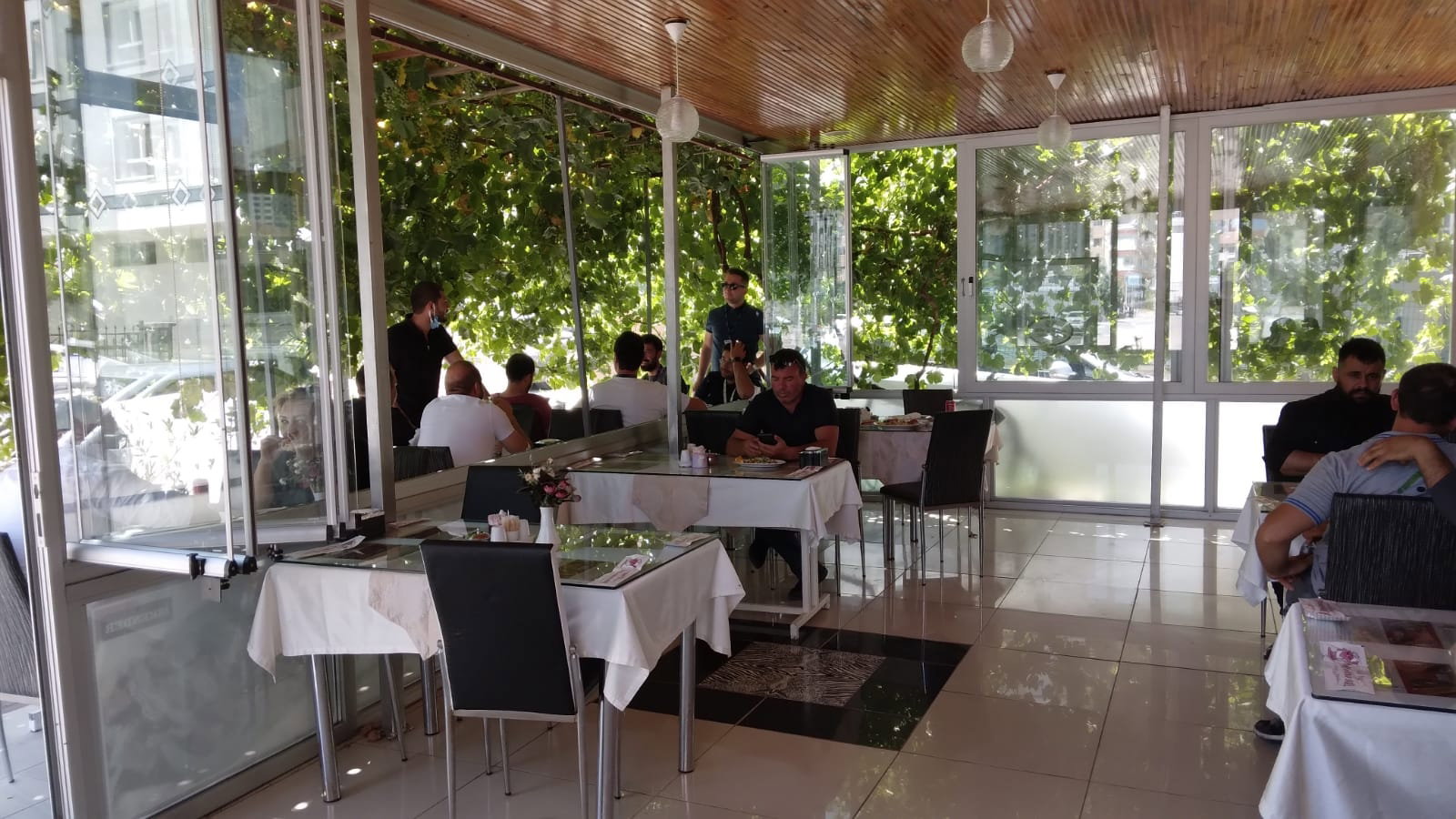 19 Pide Kebap Sarayı