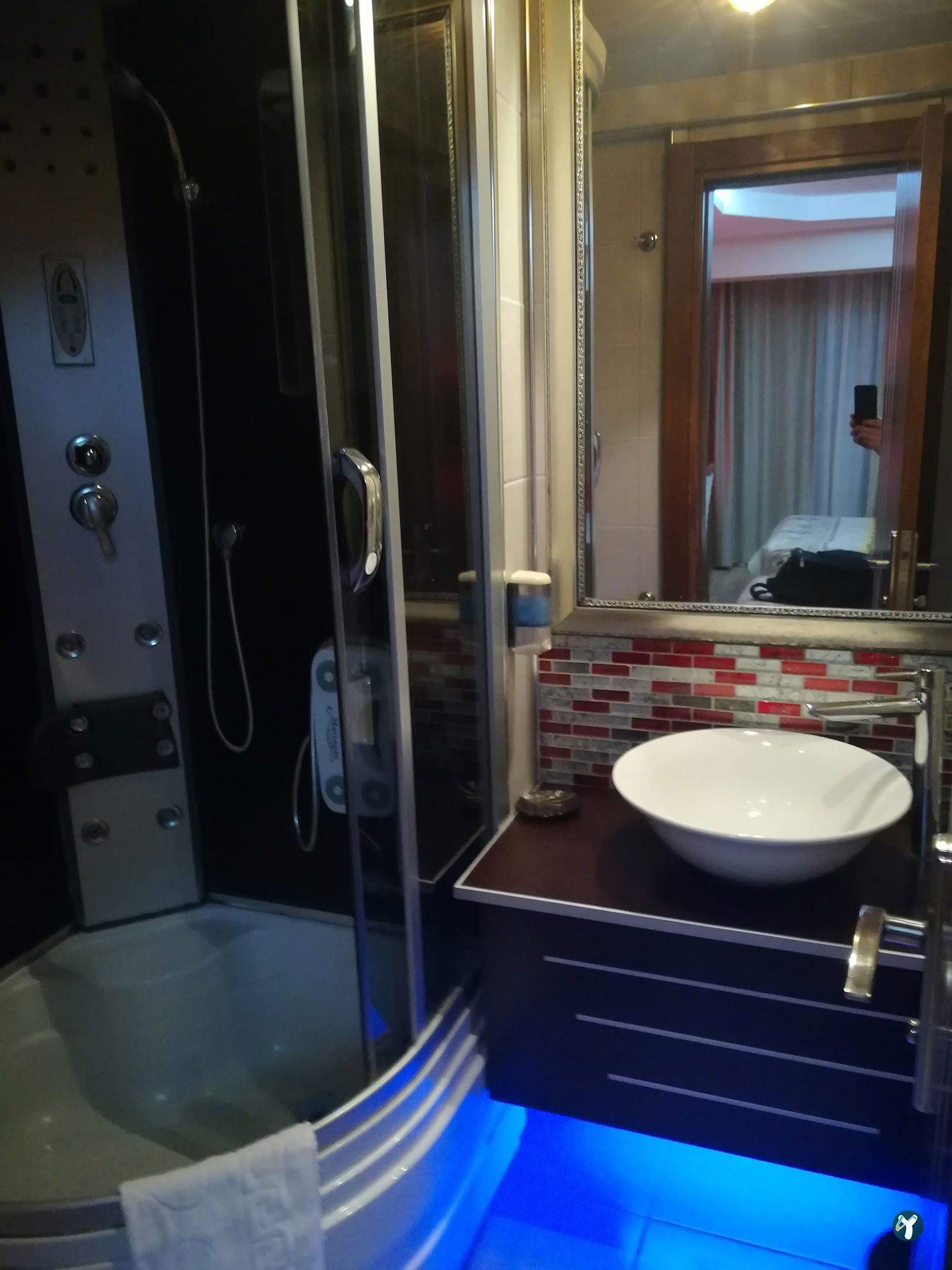 Anil Hotel