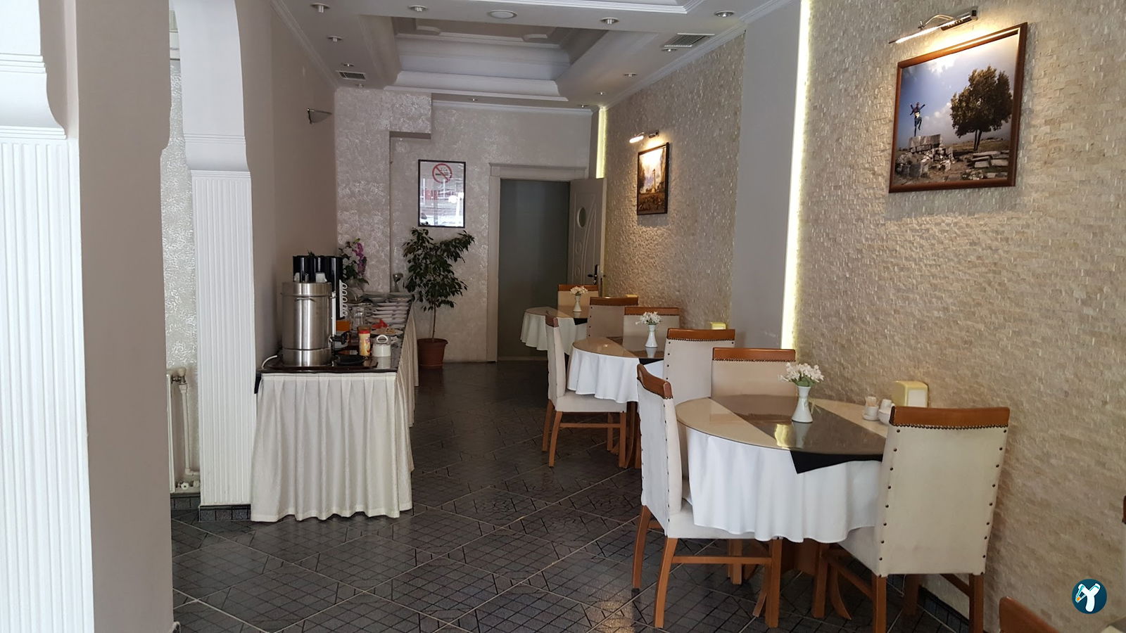 Anil Hotel