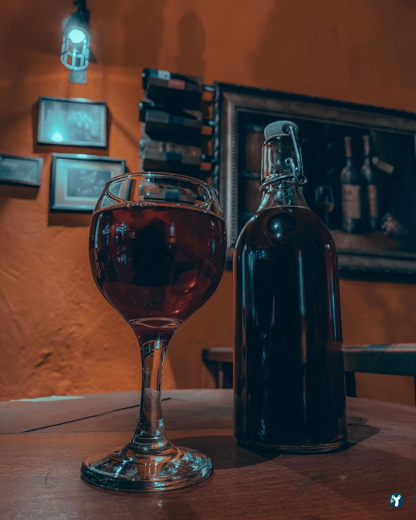 Lâl Cafe Bar