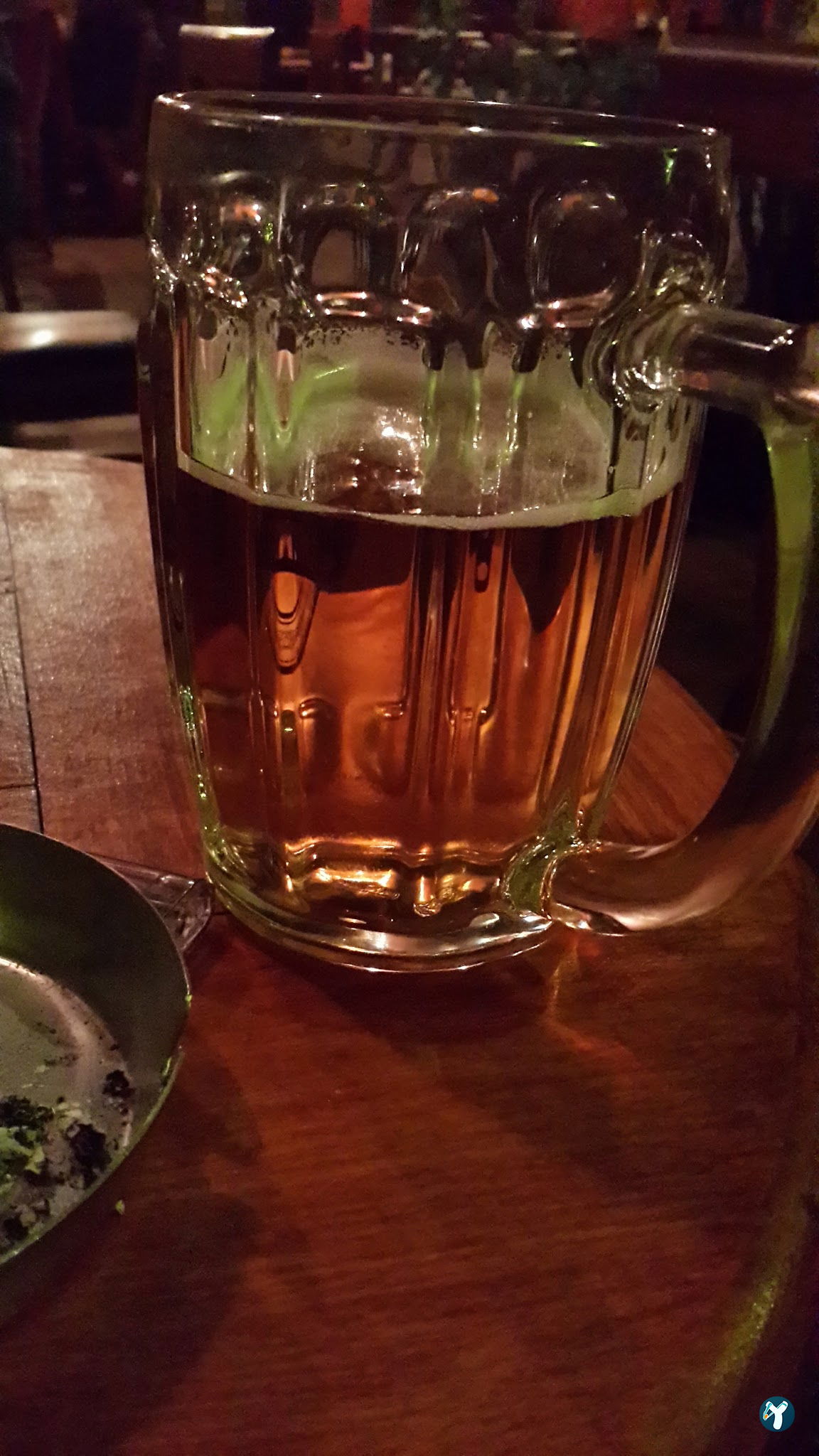 Lâl Cafe Bar