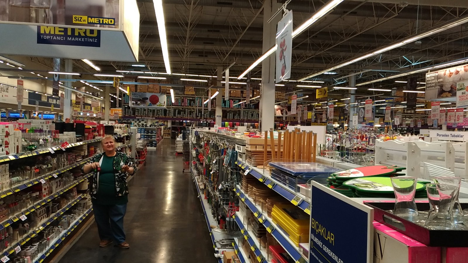 Metro Toptancı Marketiniz