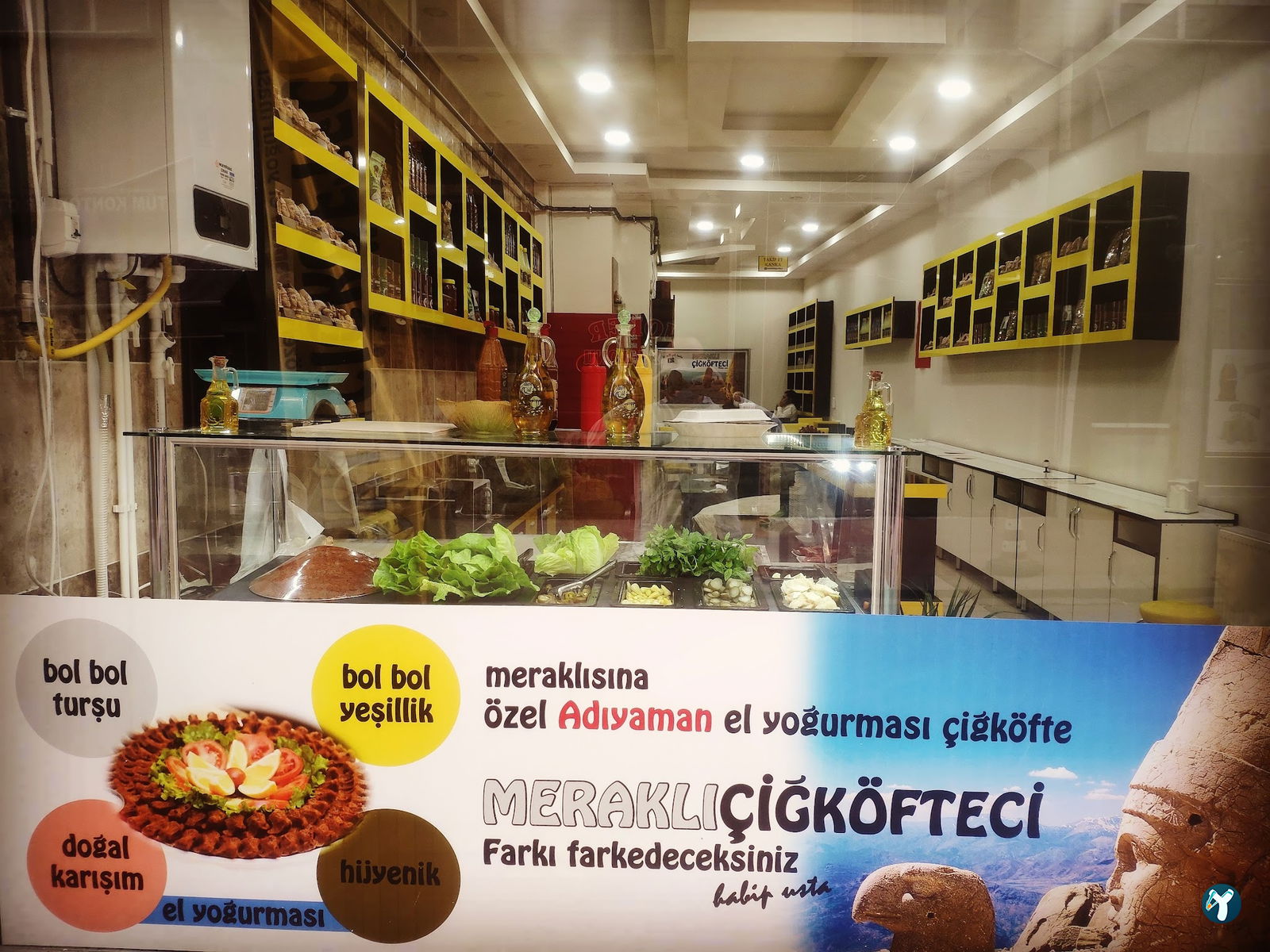 Meraklı Çiğköfteci Adıyamanlının Yeri Özel El Yoğurması