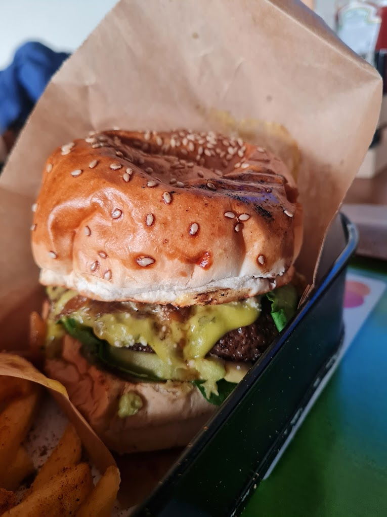 Rooms Cafe Restaurant