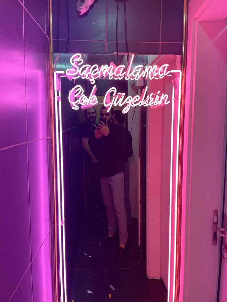 Cafe'De Yazı Tura/ Yazi Tura Cafe