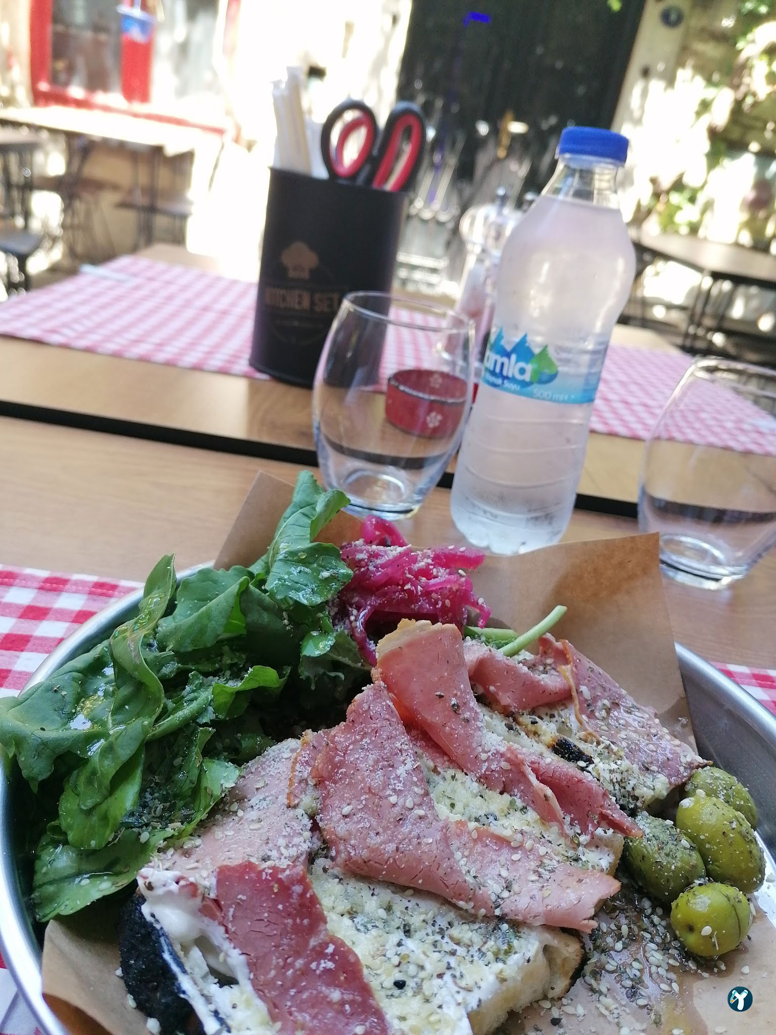 Foça Kirke Otel & Pizzeria