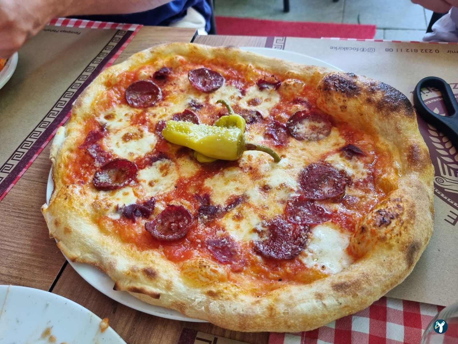 Foça Kirke Otel & Pizzeria
