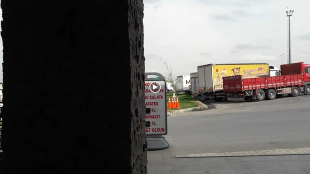 Komşu Anne Sulu Yemek, Cafe, Market, Sigara, Oto Aksesuar resimleri