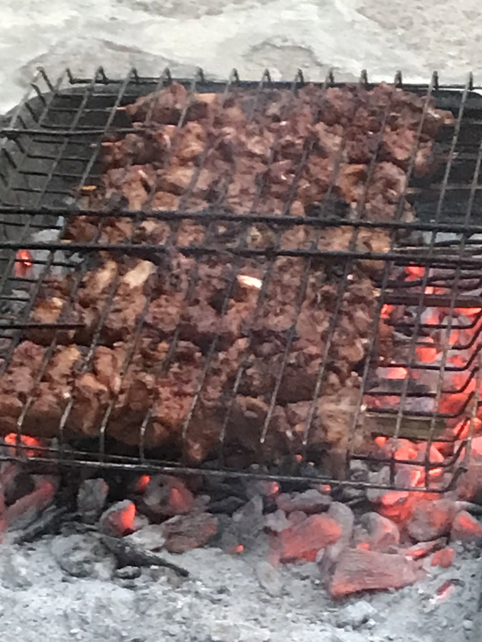 Komşu Anne Sulu Yemek, Cafe, Market, Sigara, Oto Aksesuar