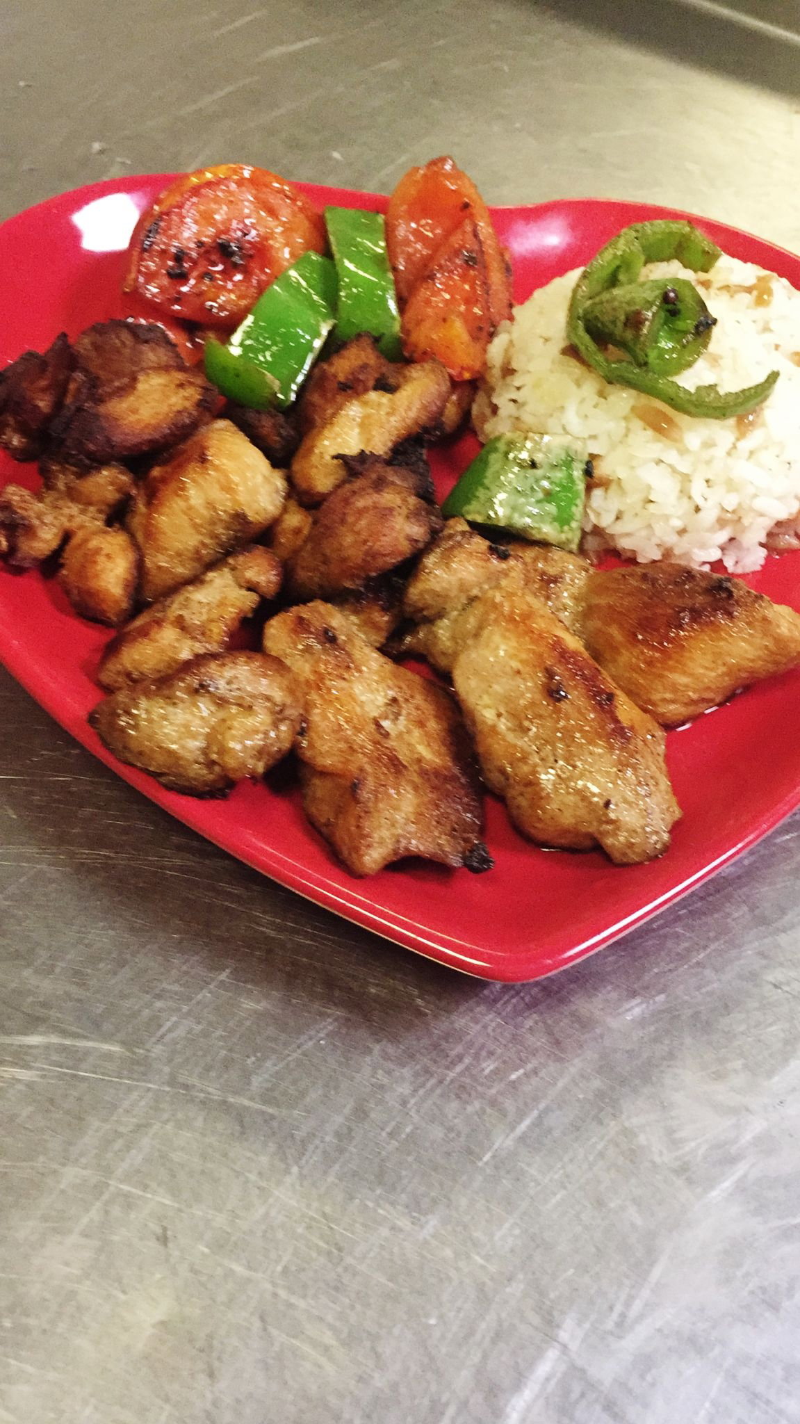 Komşu Anne Sulu Yemek, Cafe, Market, Sigara, Oto Aksesuar