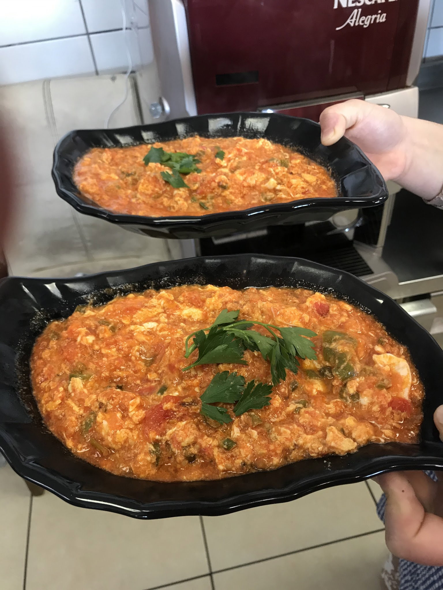 Komşu Anne Sulu Yemek, Cafe, Market, Sigara, Oto Aksesuar