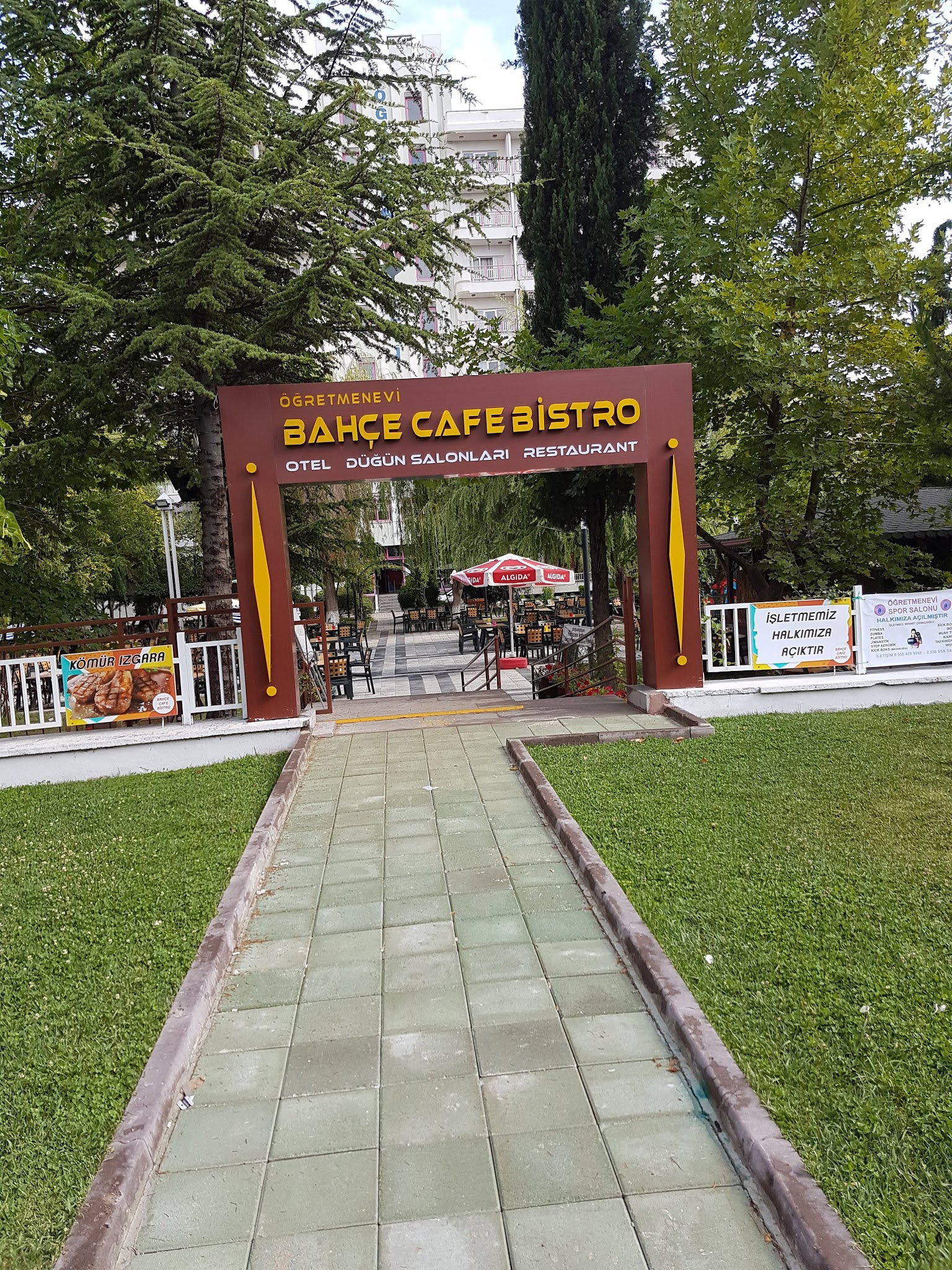 Bahçe Cafe Bistro